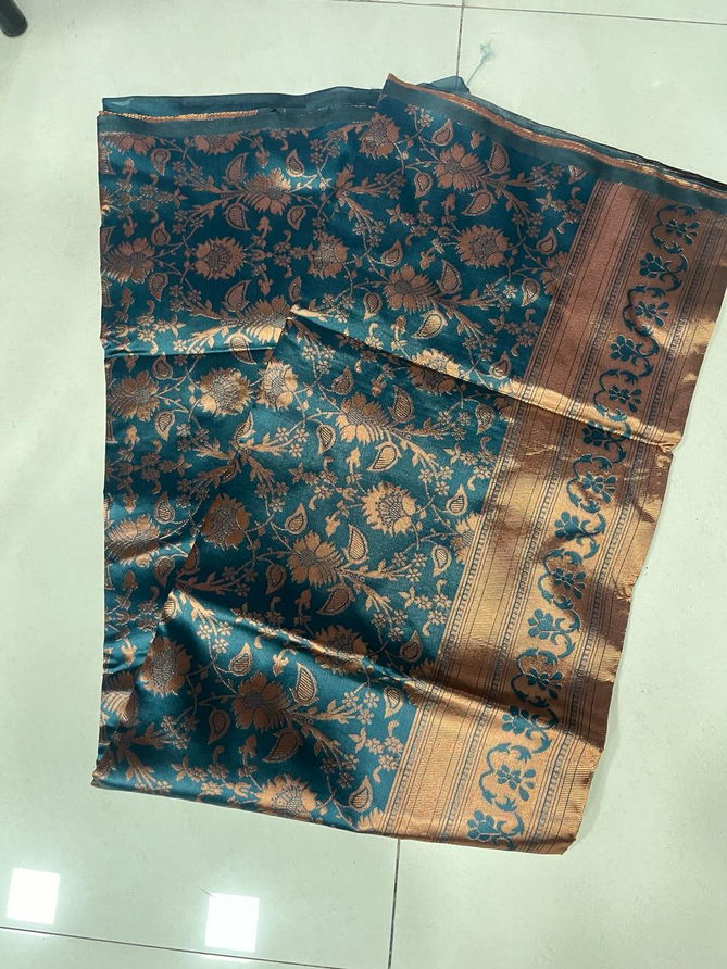 KT 115 Banarasi Soft Silk Wedding Wear Saree Suppliers In India